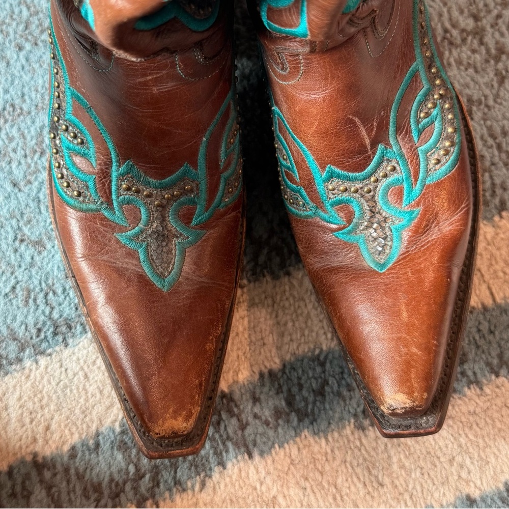 Lucchese Brown and Teal Heeled Western Boots - Picture 10 of 11